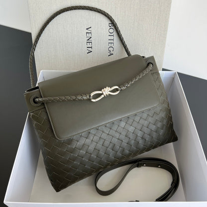 BOTT V ANDIAMO MESSENGER BAG