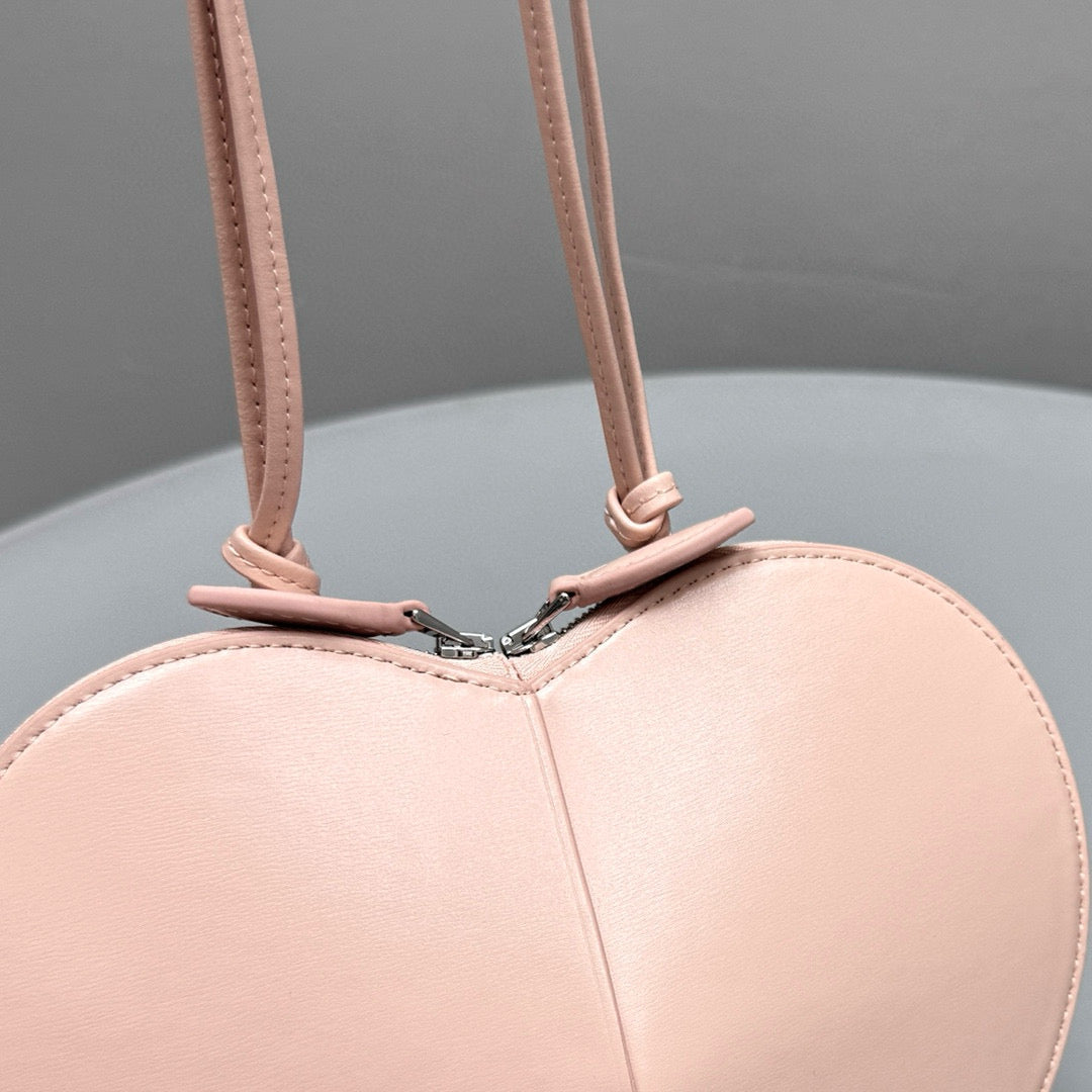 ALAIA LE COEUR BAG