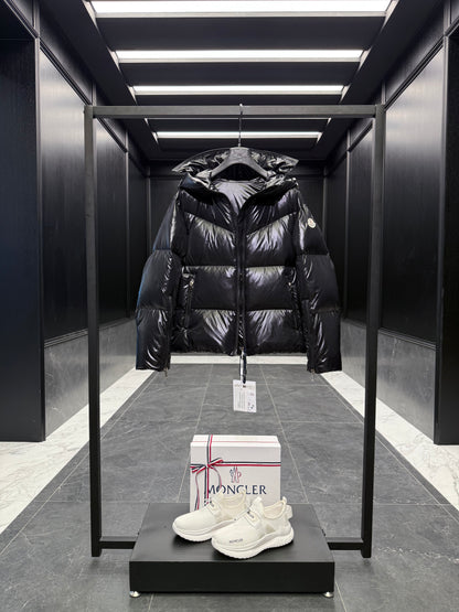 MONC HUPPE JACKET