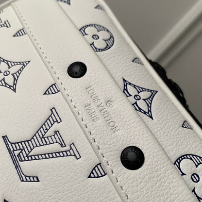 LOU ALPHA WEARABLE WALLET