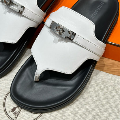 HERM EMPIRE SANDALS