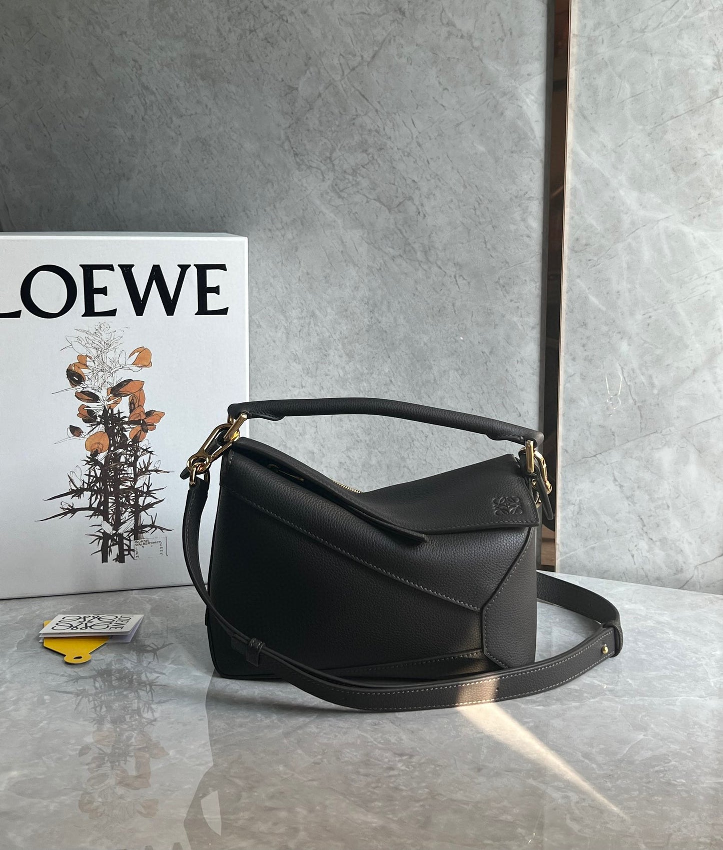 LOEW SMALL PUZZLE EDGE BAG