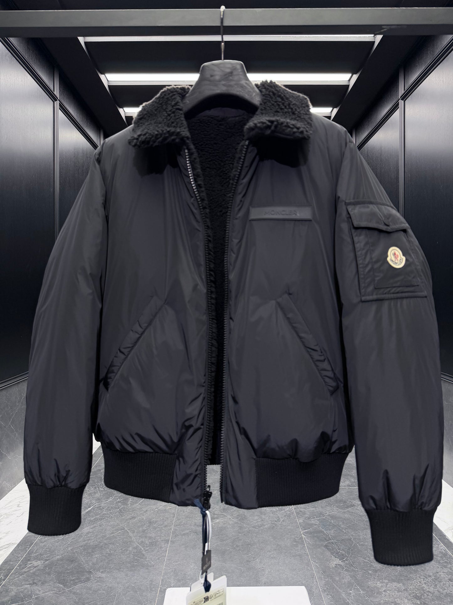 MONC MAULEVRIER JACKET