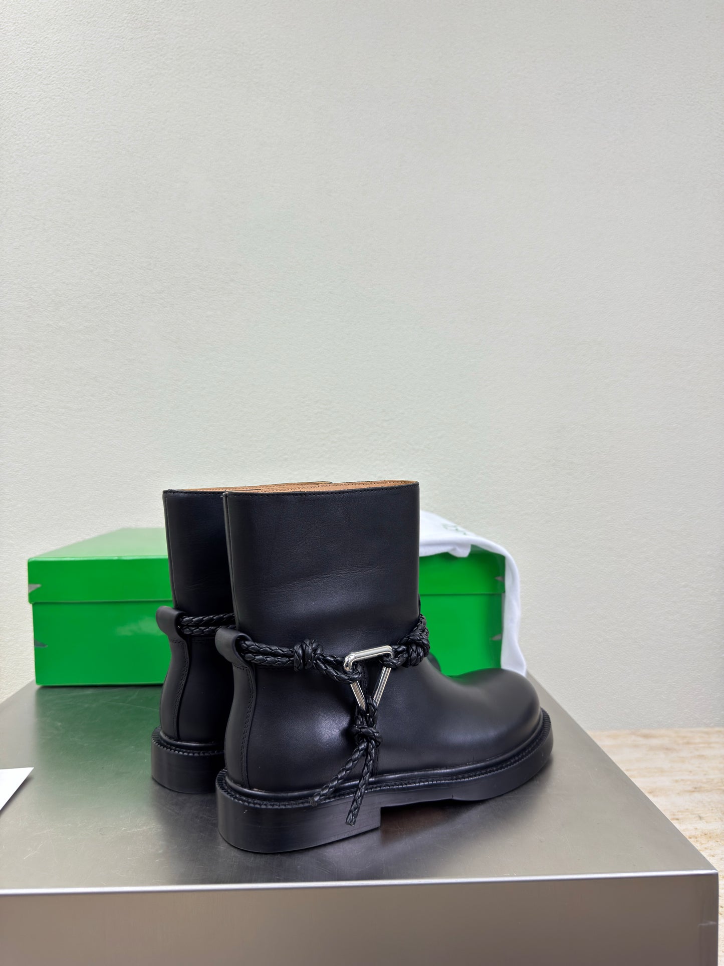 BOTT V JAMES BOOTS