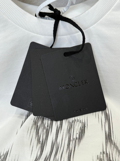 MONC SWEATSHIRT
