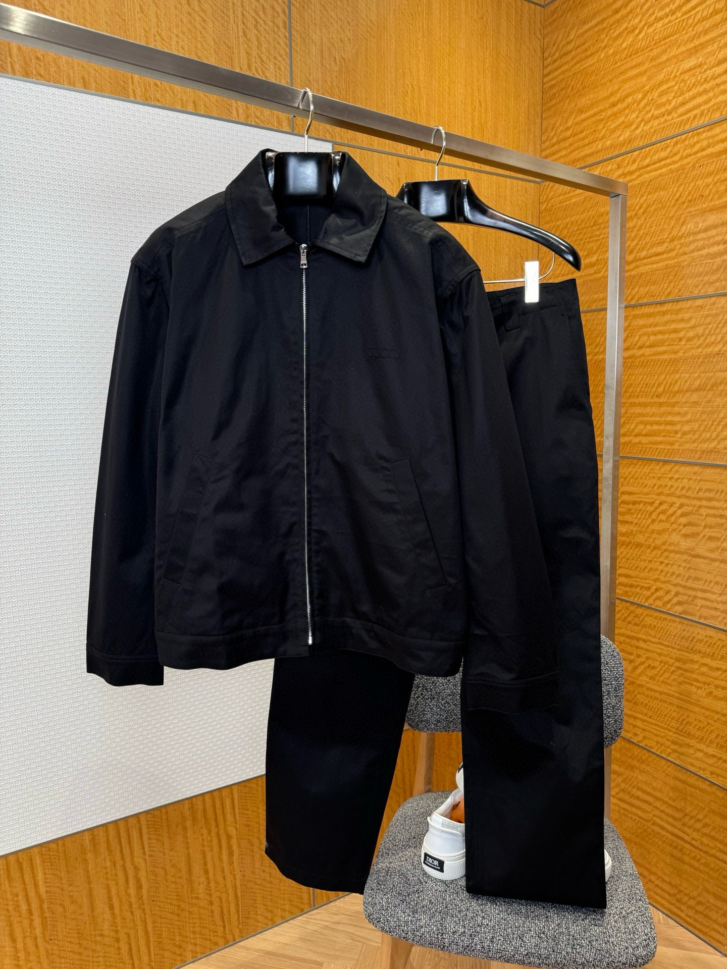 GG ZIP BOMBER