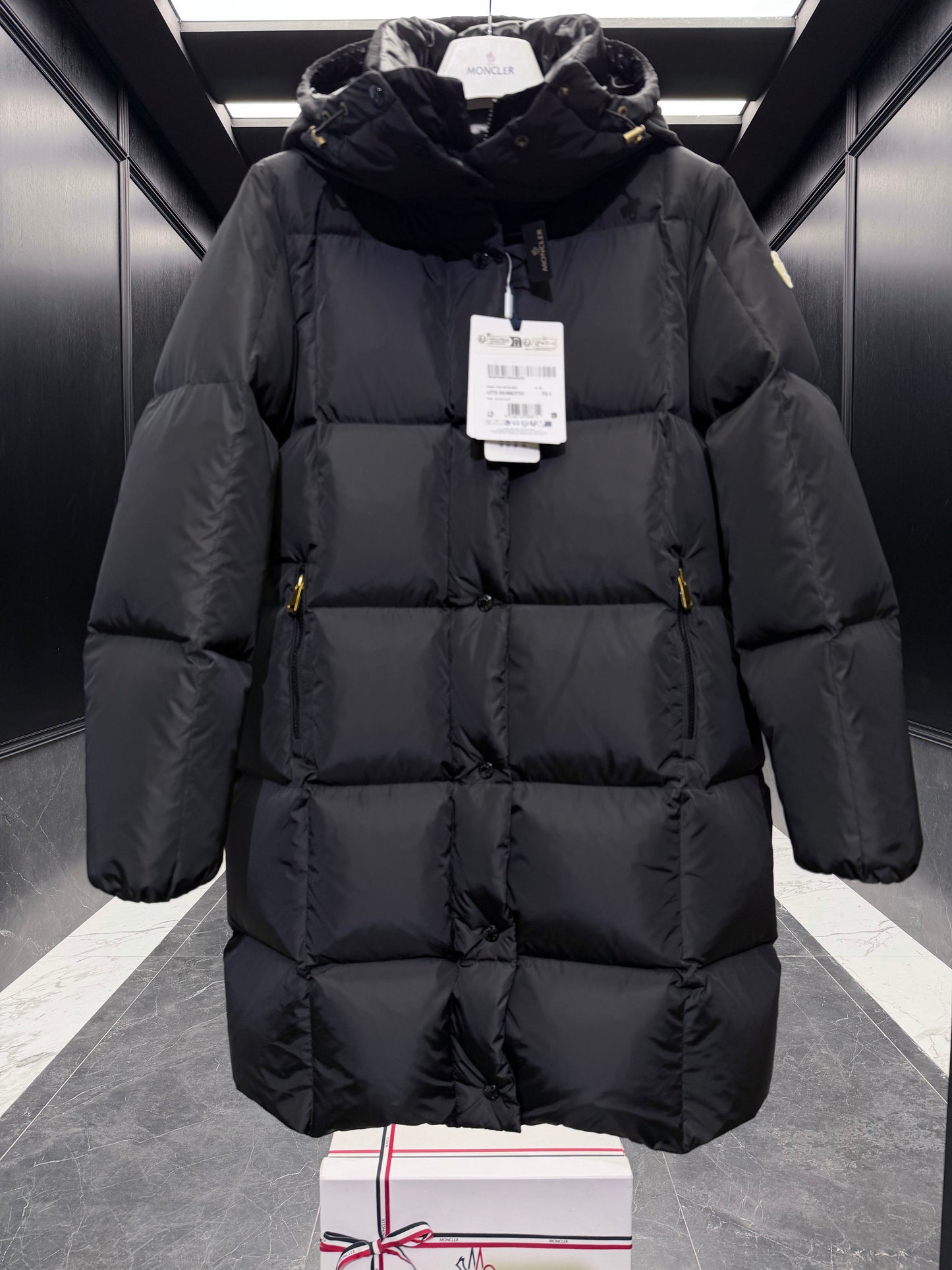 MONC LITTE COAT