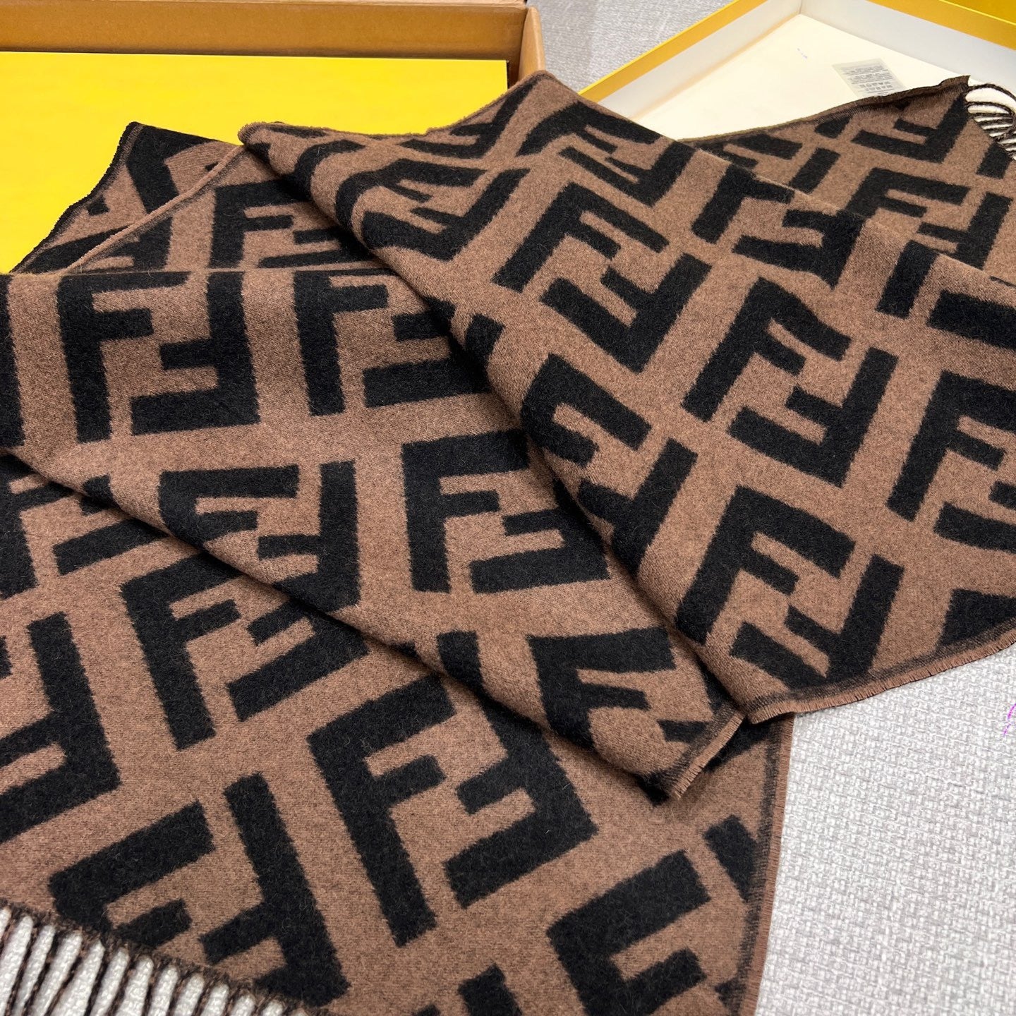 FEN SCARF