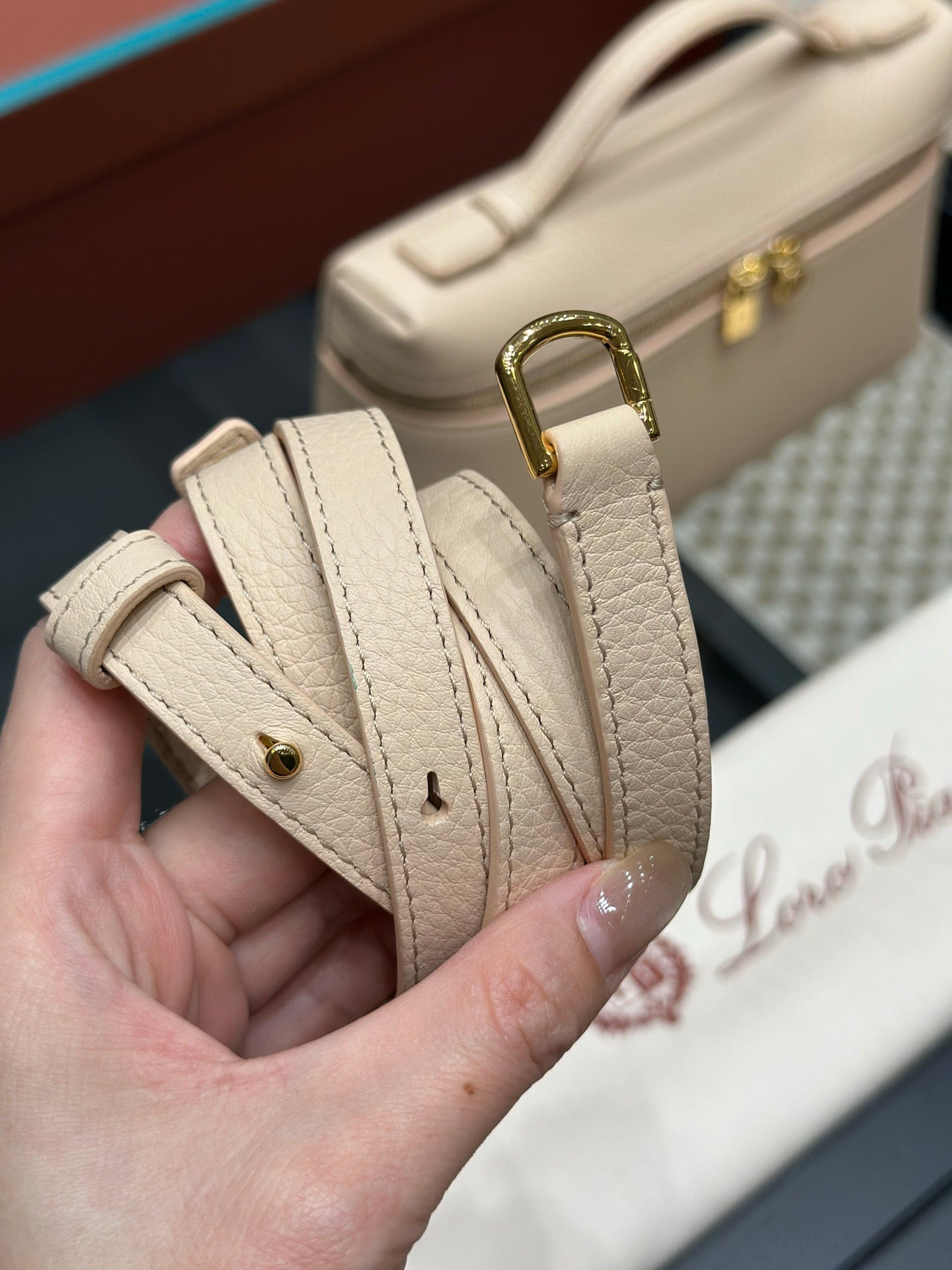 LORO P EXTRA POCKET L19 BAG