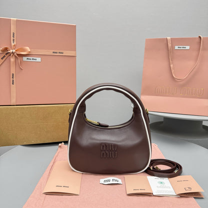 MIU M WANDER BAG