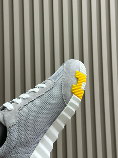 HERM BOUNCING SNEAKER