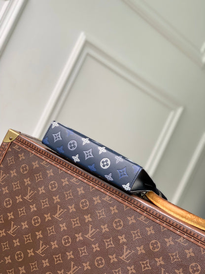 LOU GASTON WEARABLE WALLET