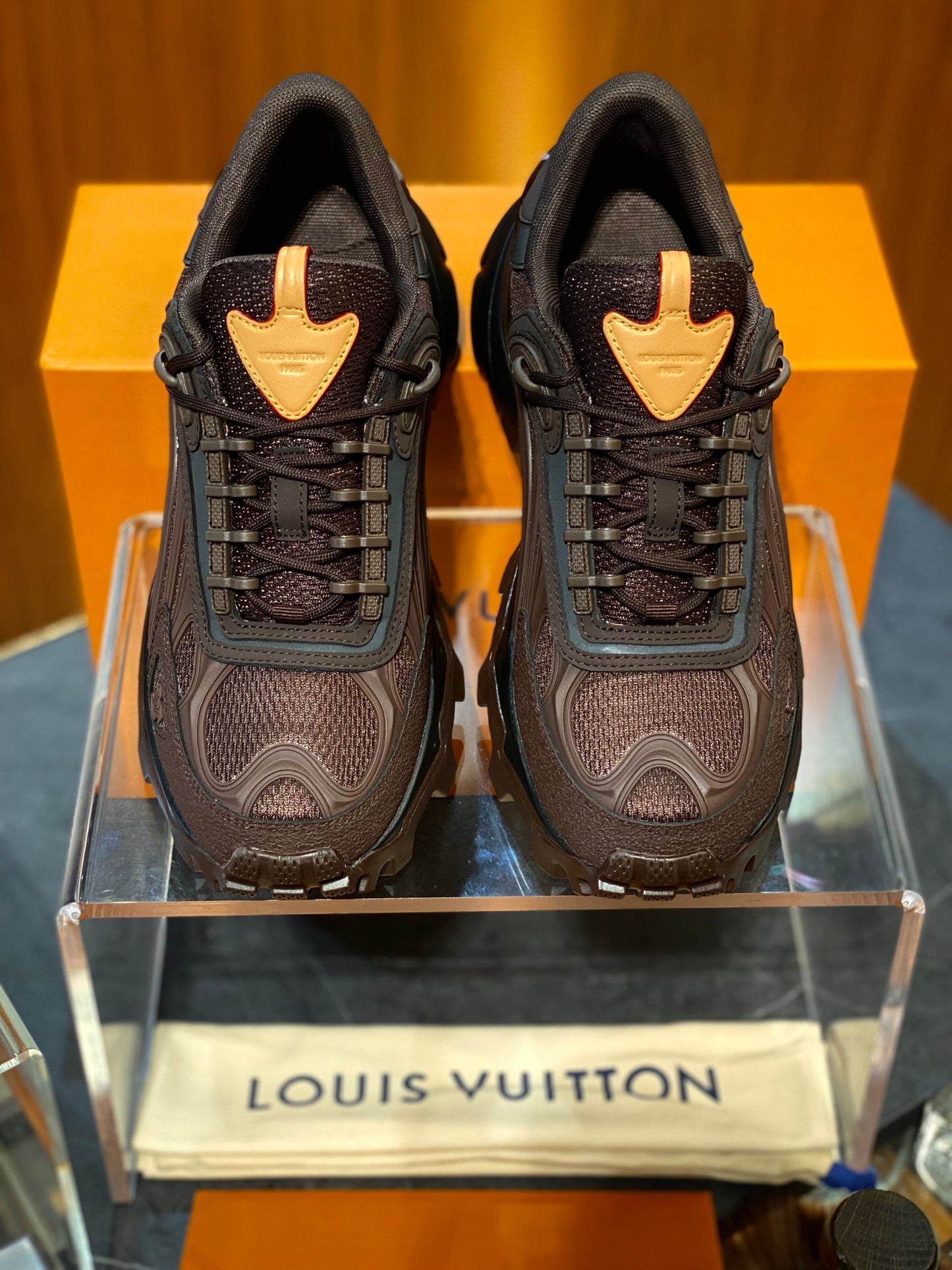 LOU SUMMIT SNEAKERS