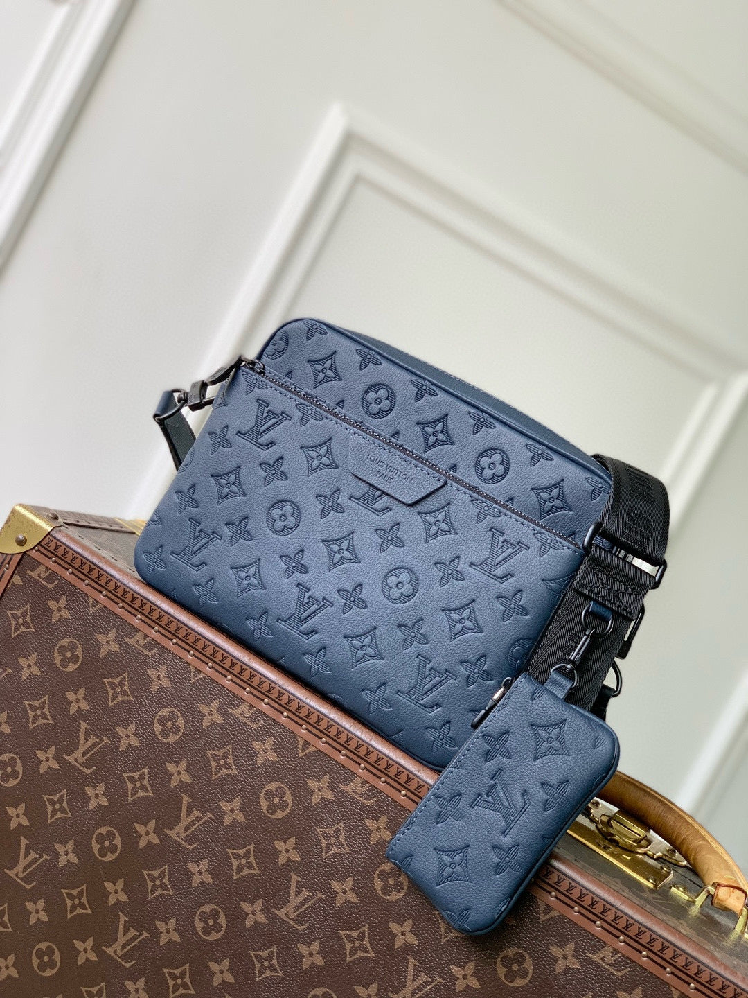 LOU TRIO MESSENGER BAG