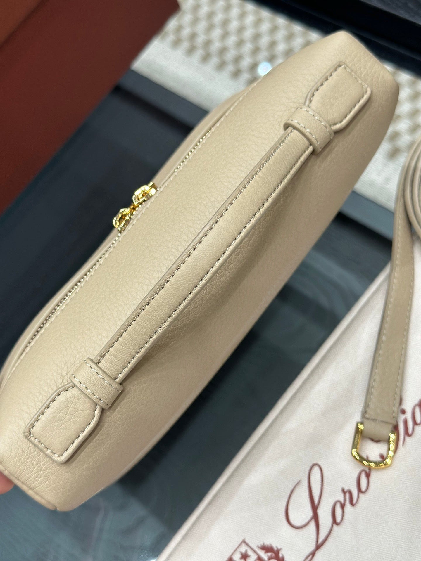 LORO P EXTRA POCKET L19 BAG