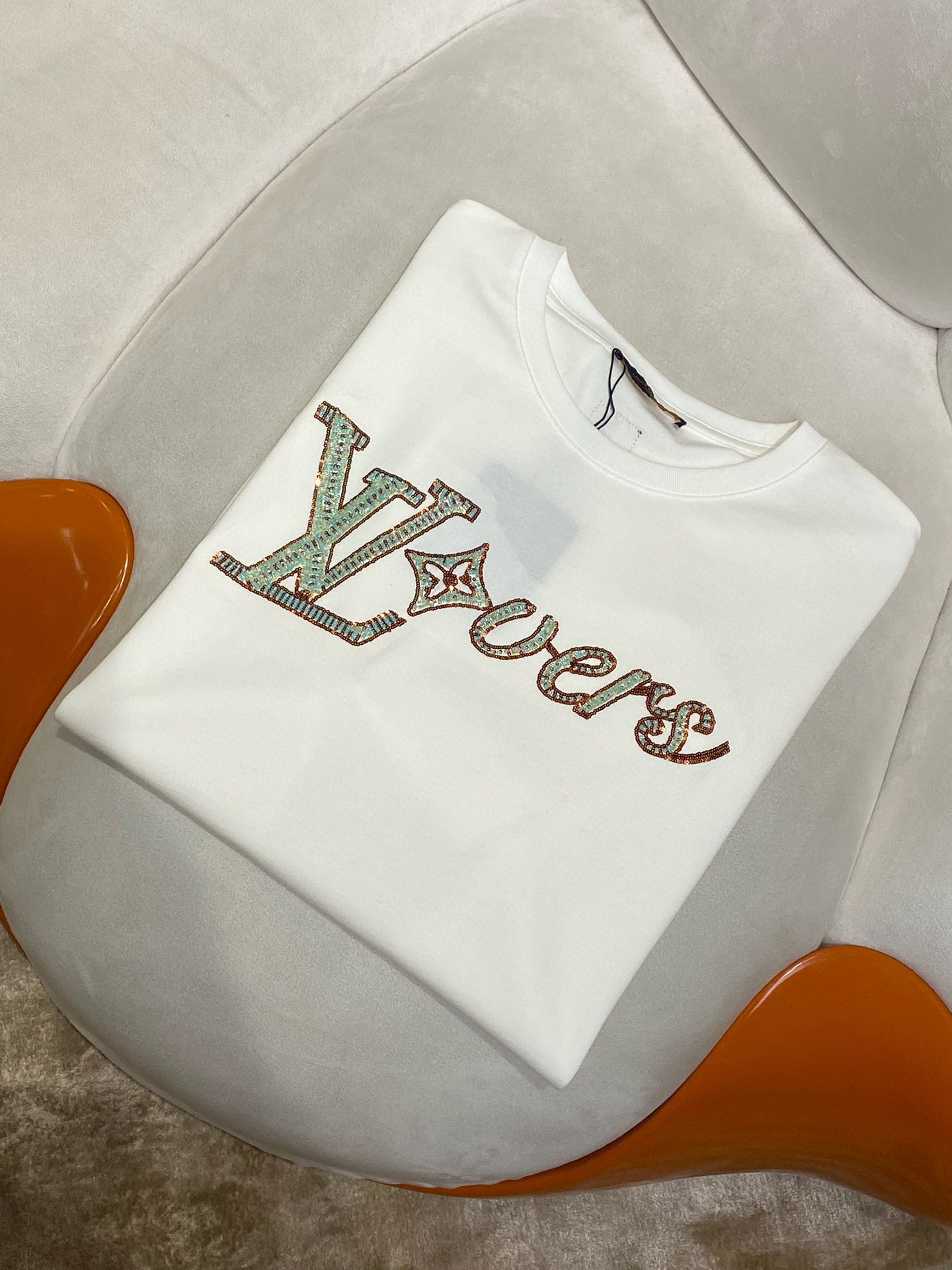 LOU T-SHIRT