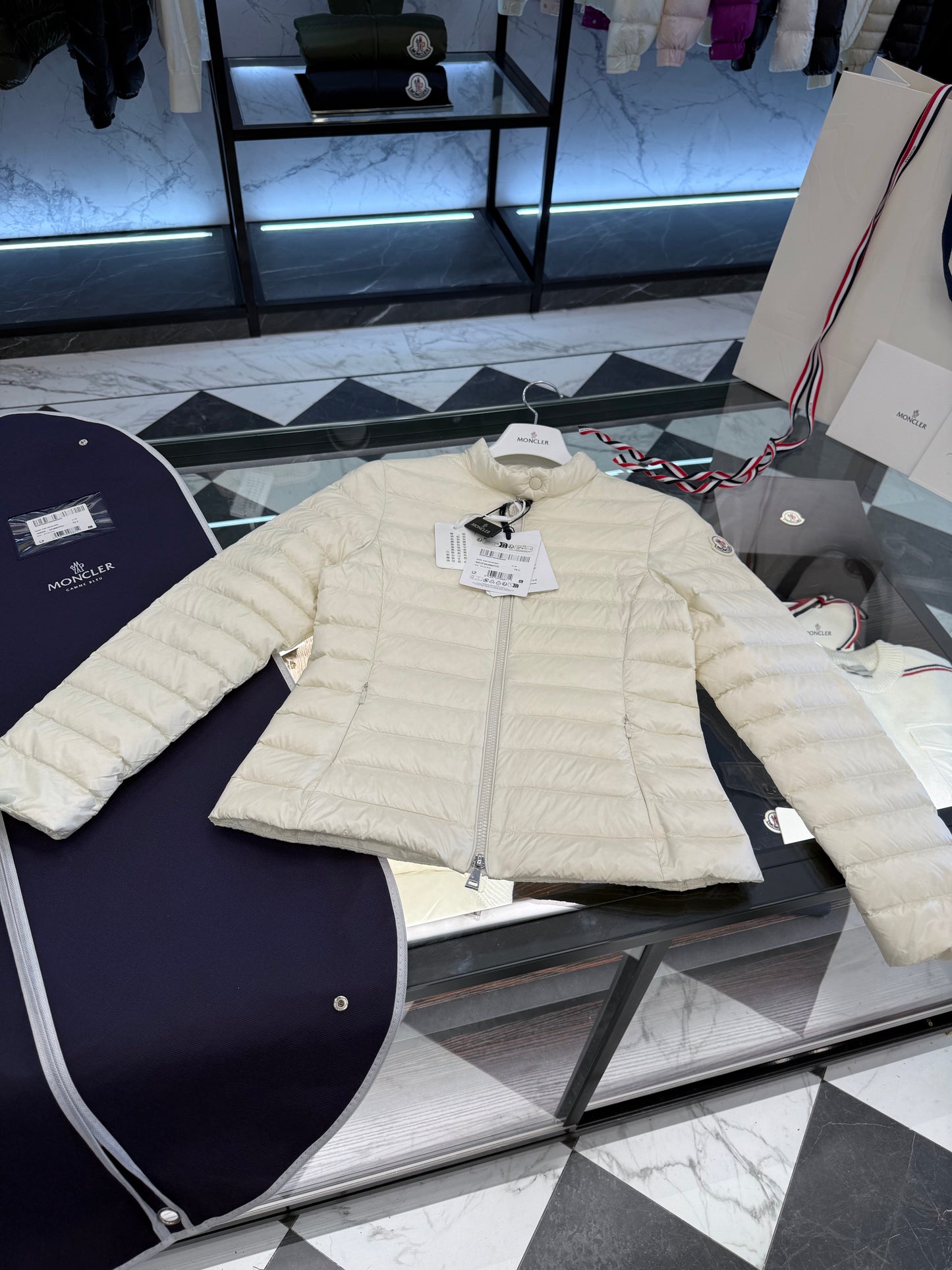 MONC IGELLE JACKET