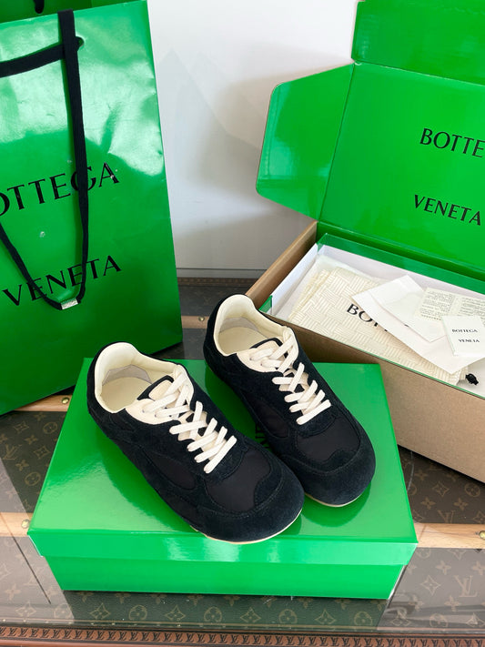 BOTT V ORBIT SNEAKER