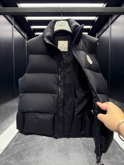 MONC x CHRISTOPHER RAXXY VEST