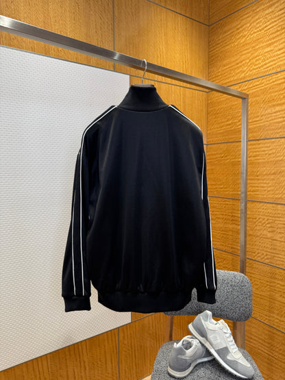 LOEW BOMBER