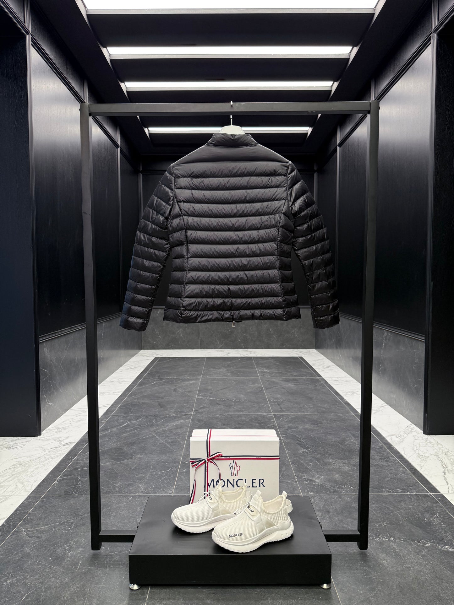 MONC IGELLE JACKET