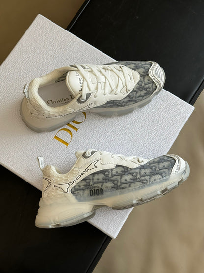 CD VIBE SNEAKERS