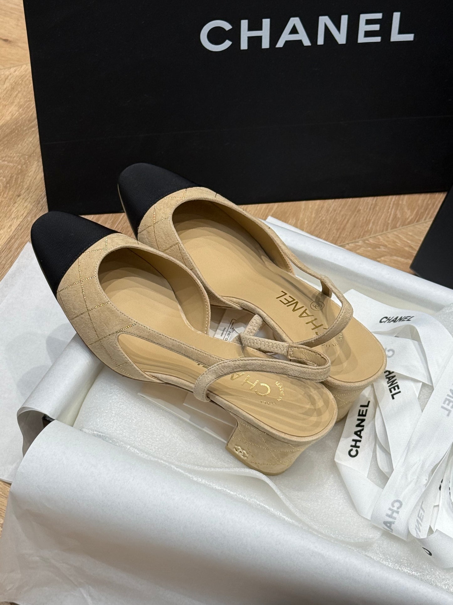 CC SLINGBACK PUMPS