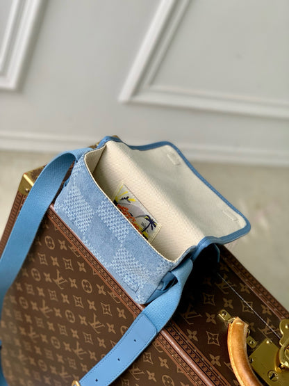 LOU BOSPHORE WEARABLE WALLET