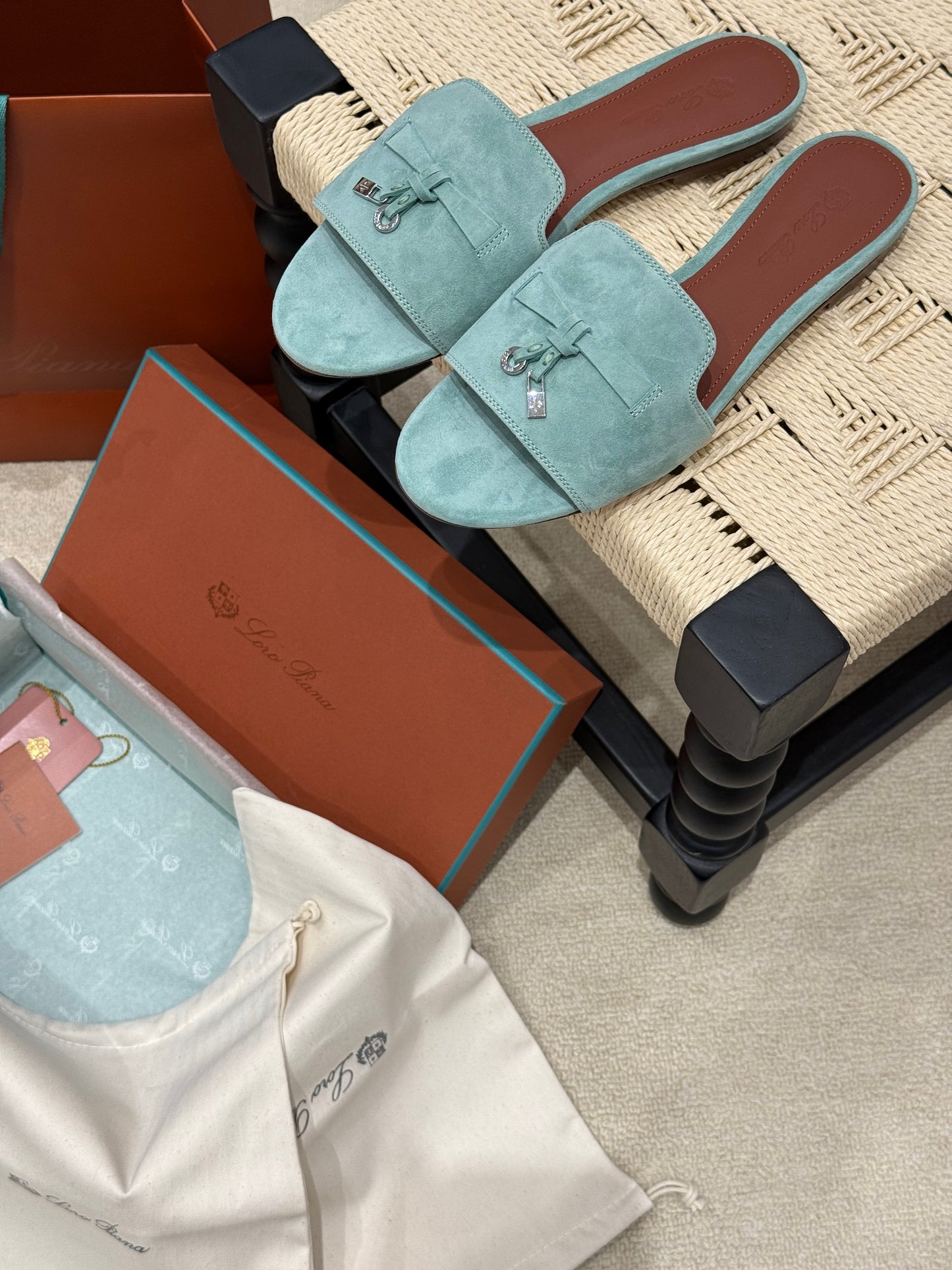 LORO P SUMMER CHARM SLIPPER