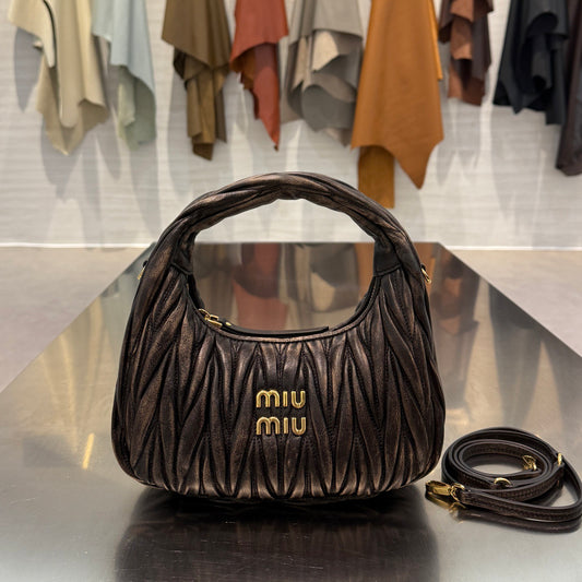 MIU M WANDER BAG