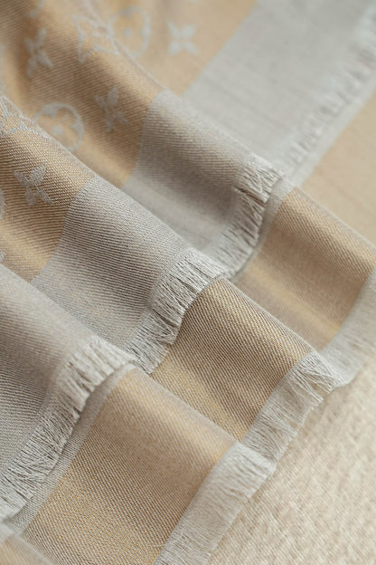 LOU SHAWL