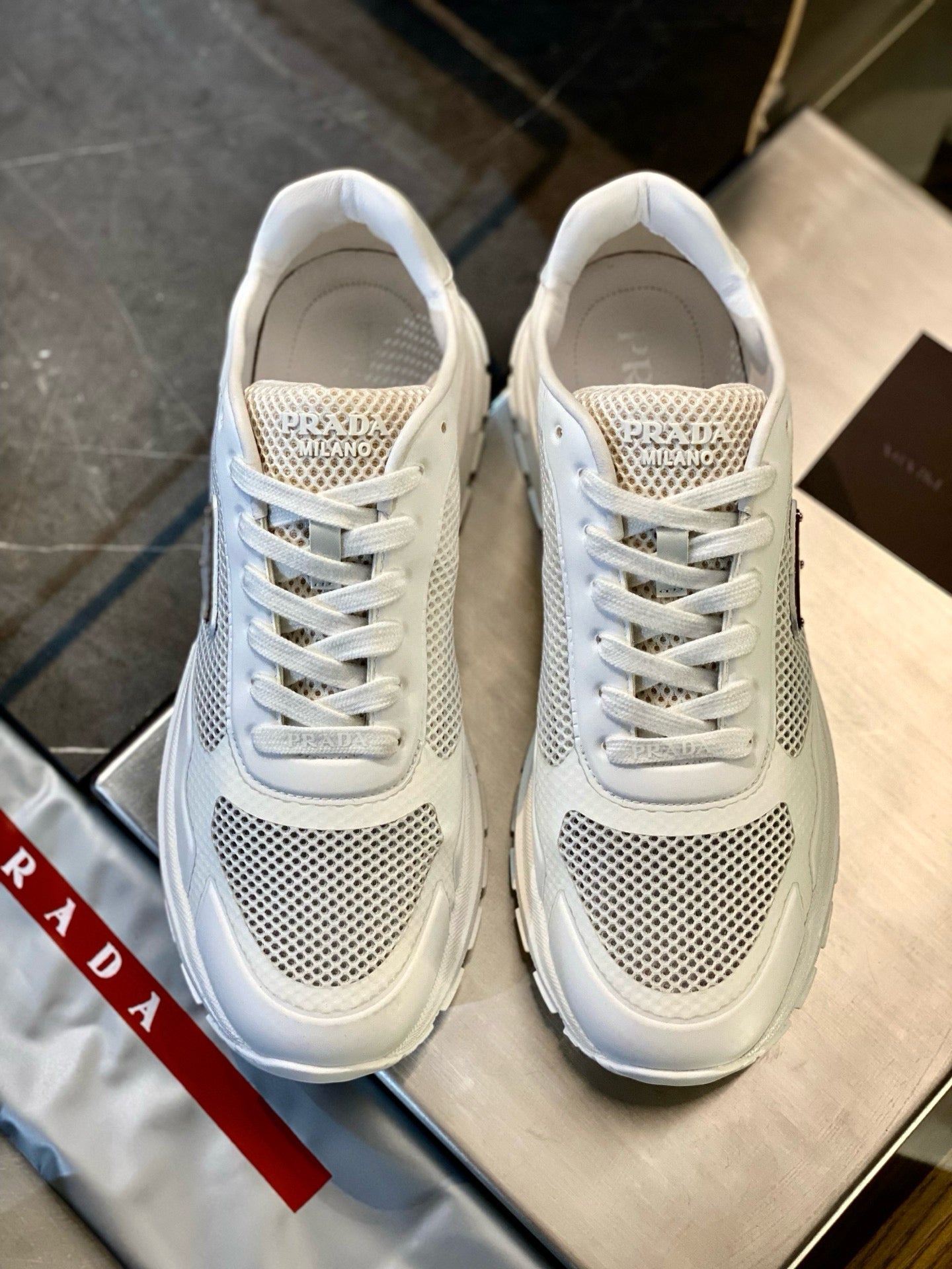 PD PRAX 2.0 SNEAKER