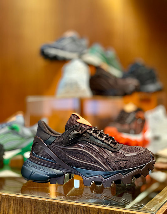 LOU SUMMIT SNEAKERS