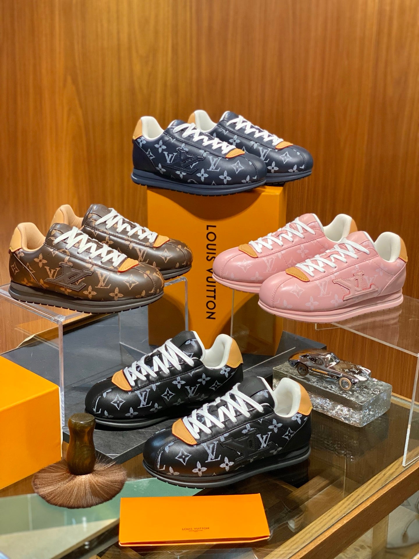 LOU BUTTERSOFT SNEAKERS