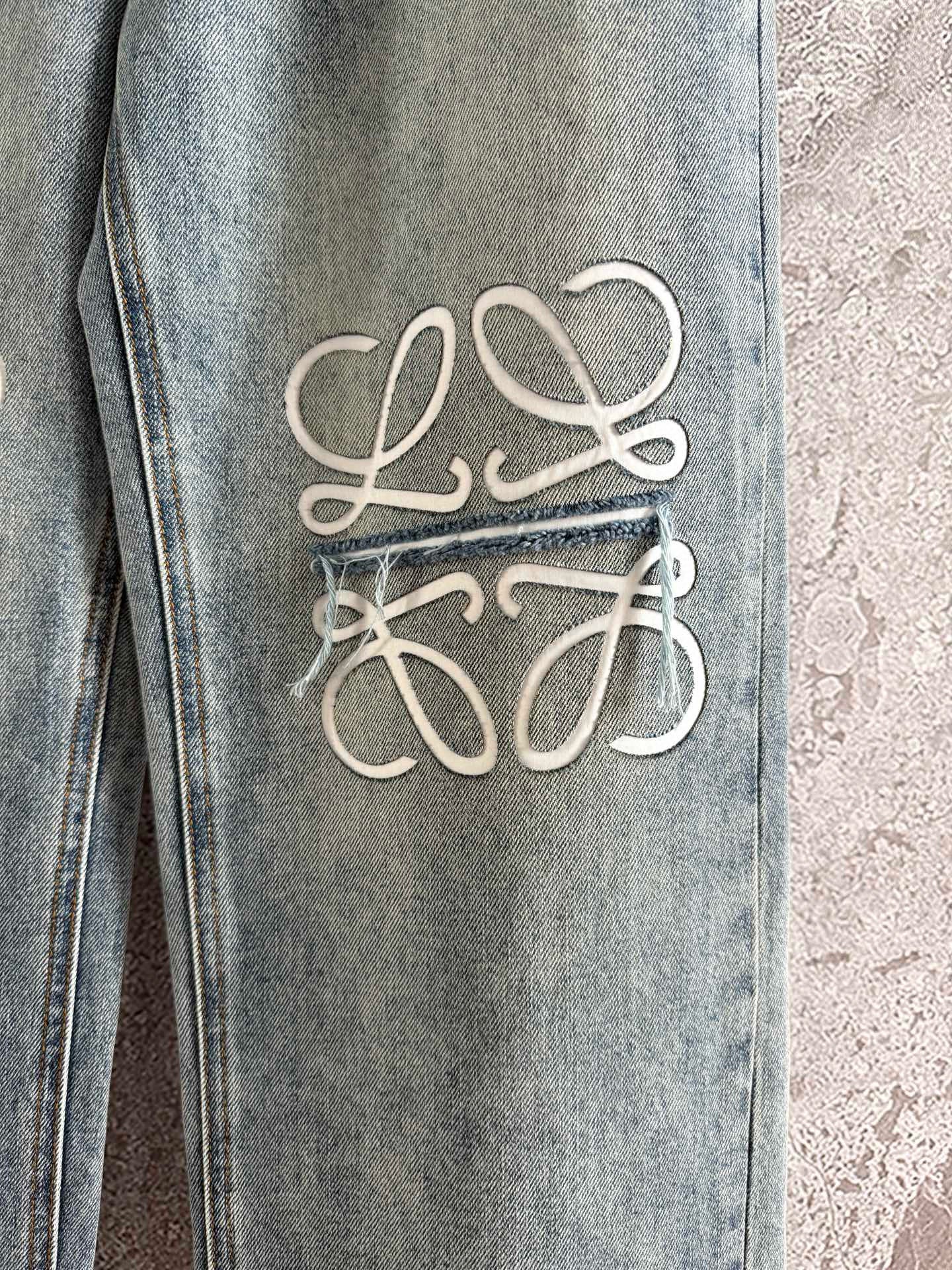 LOEW JEANS
