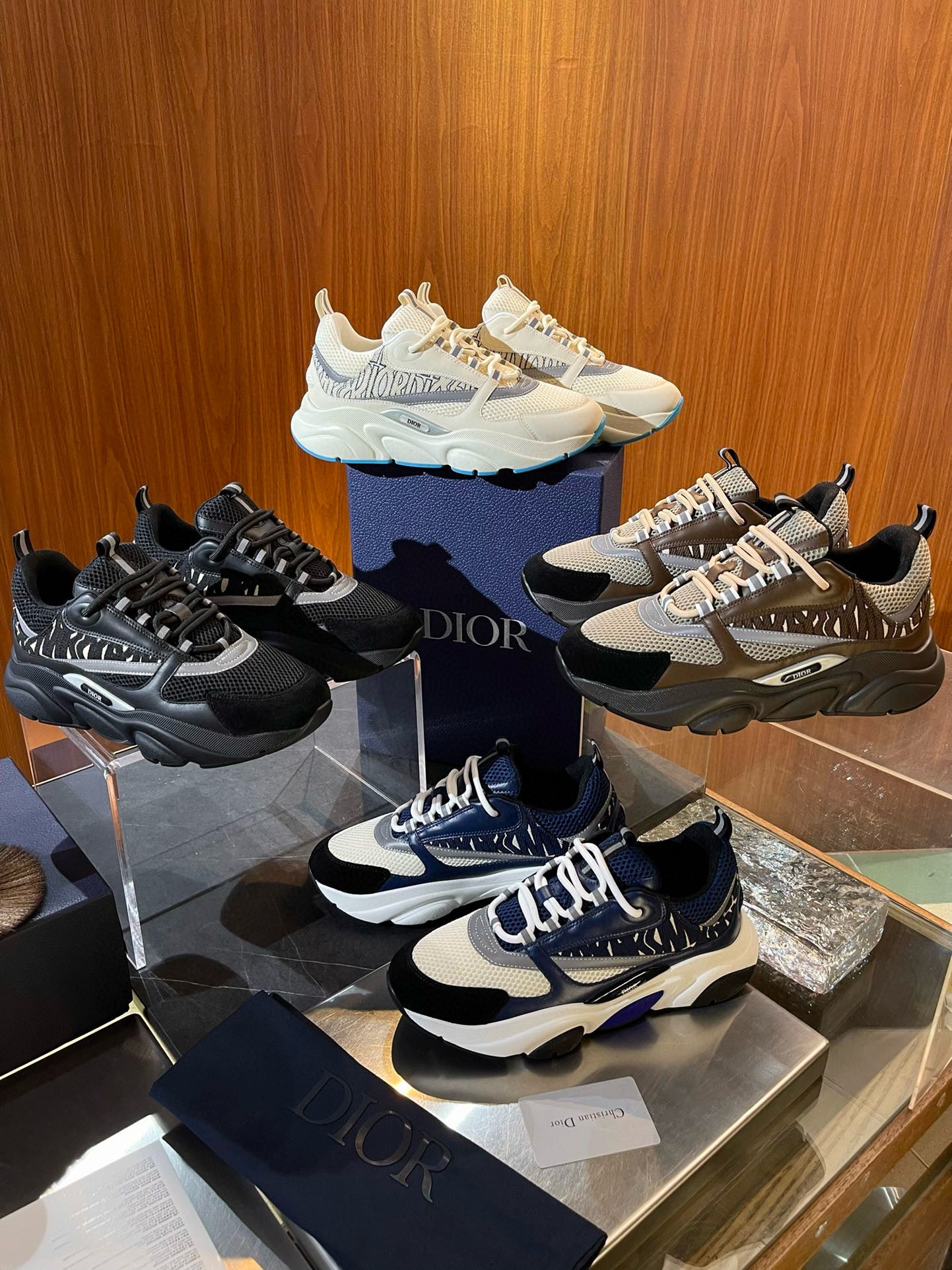 CD B22 SNEAKERS