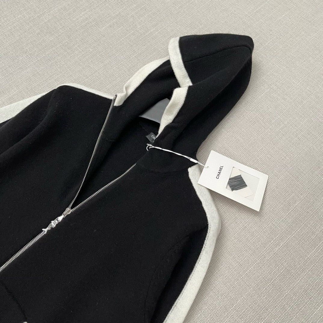CC ZIP HOODIE