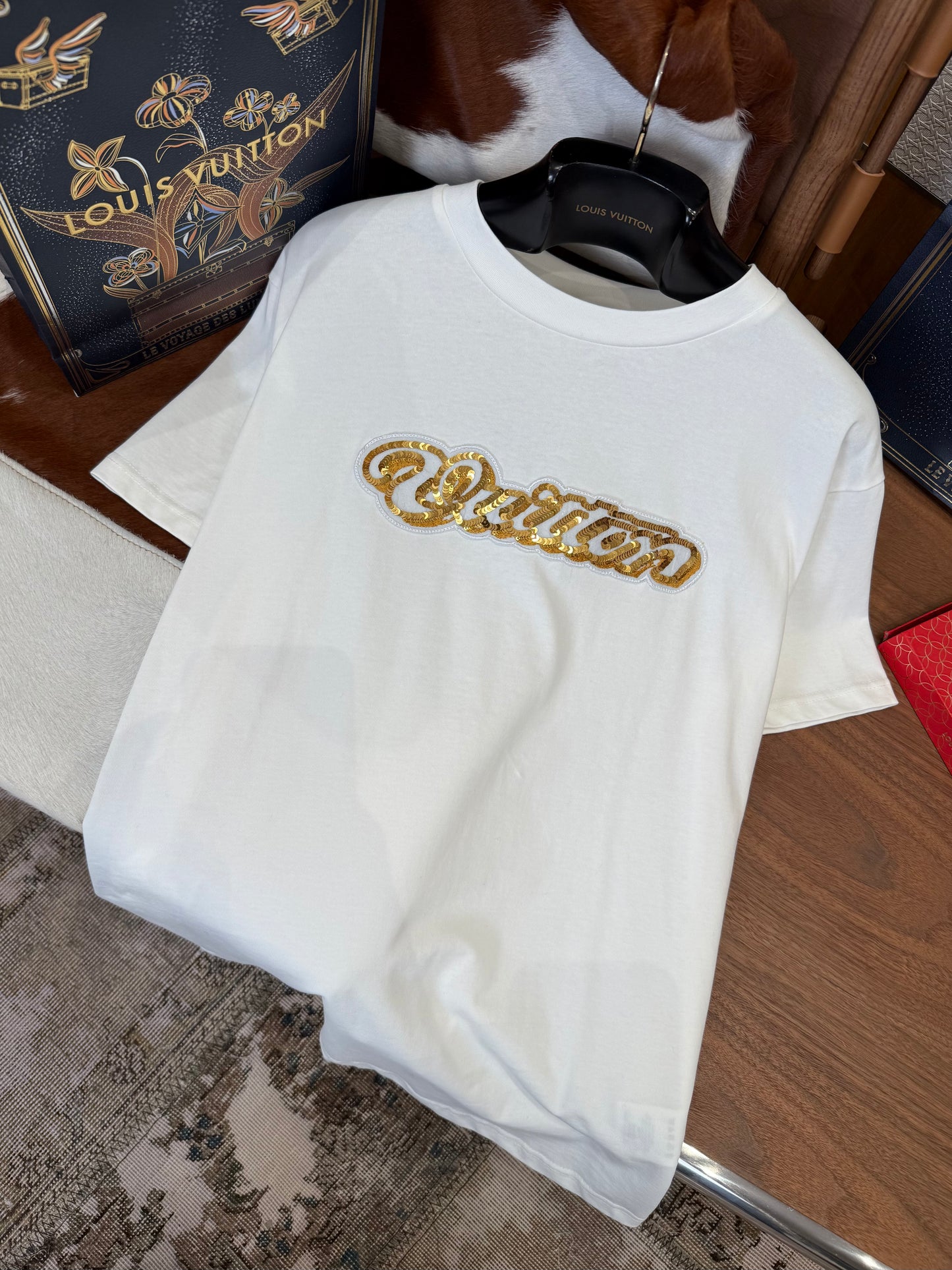 LOU T-SHIRT