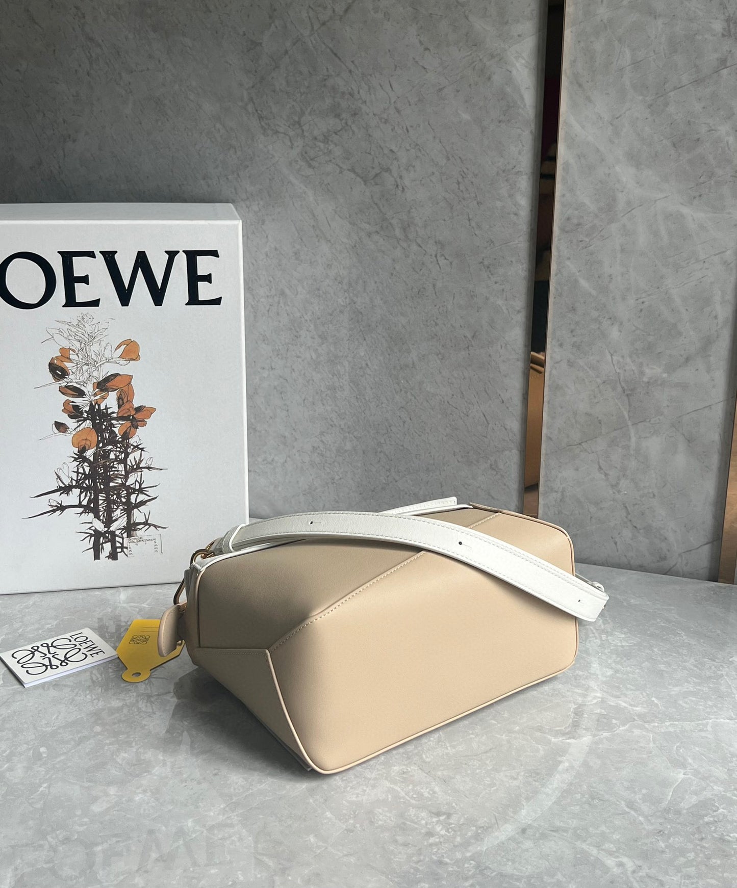 LOEW SMALL PUZZLE EDGE BAG