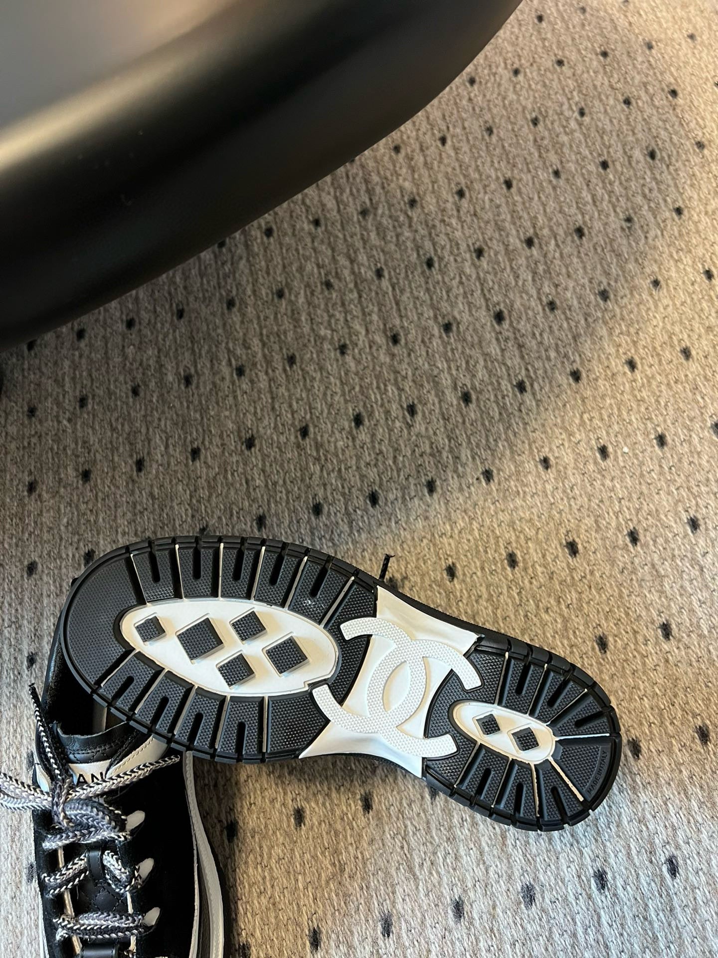 CC SNEAKERS