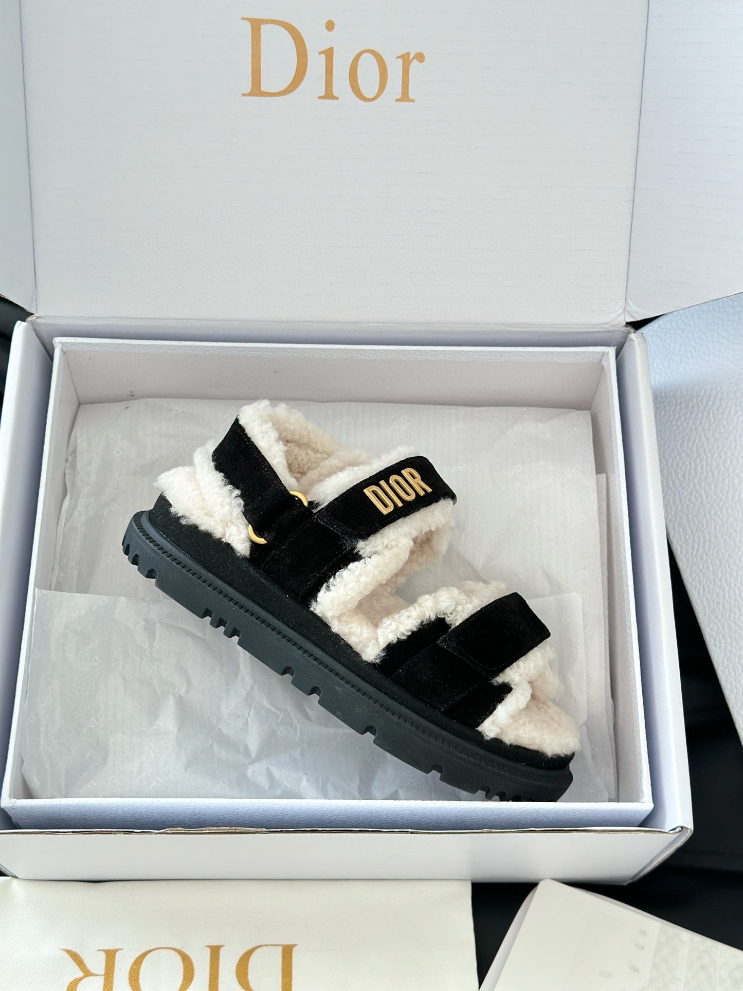 CD SANDALS