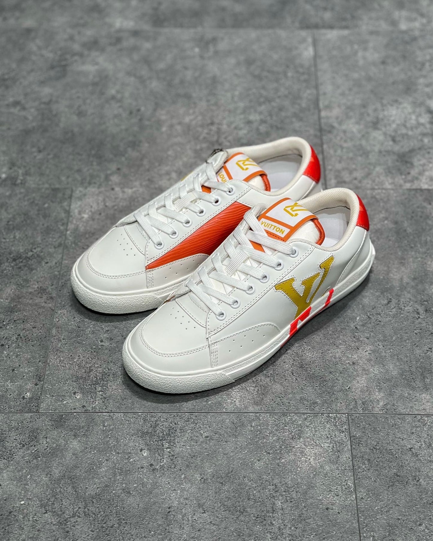 LOU TRAINERS