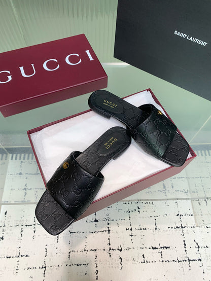 GG SANDALS