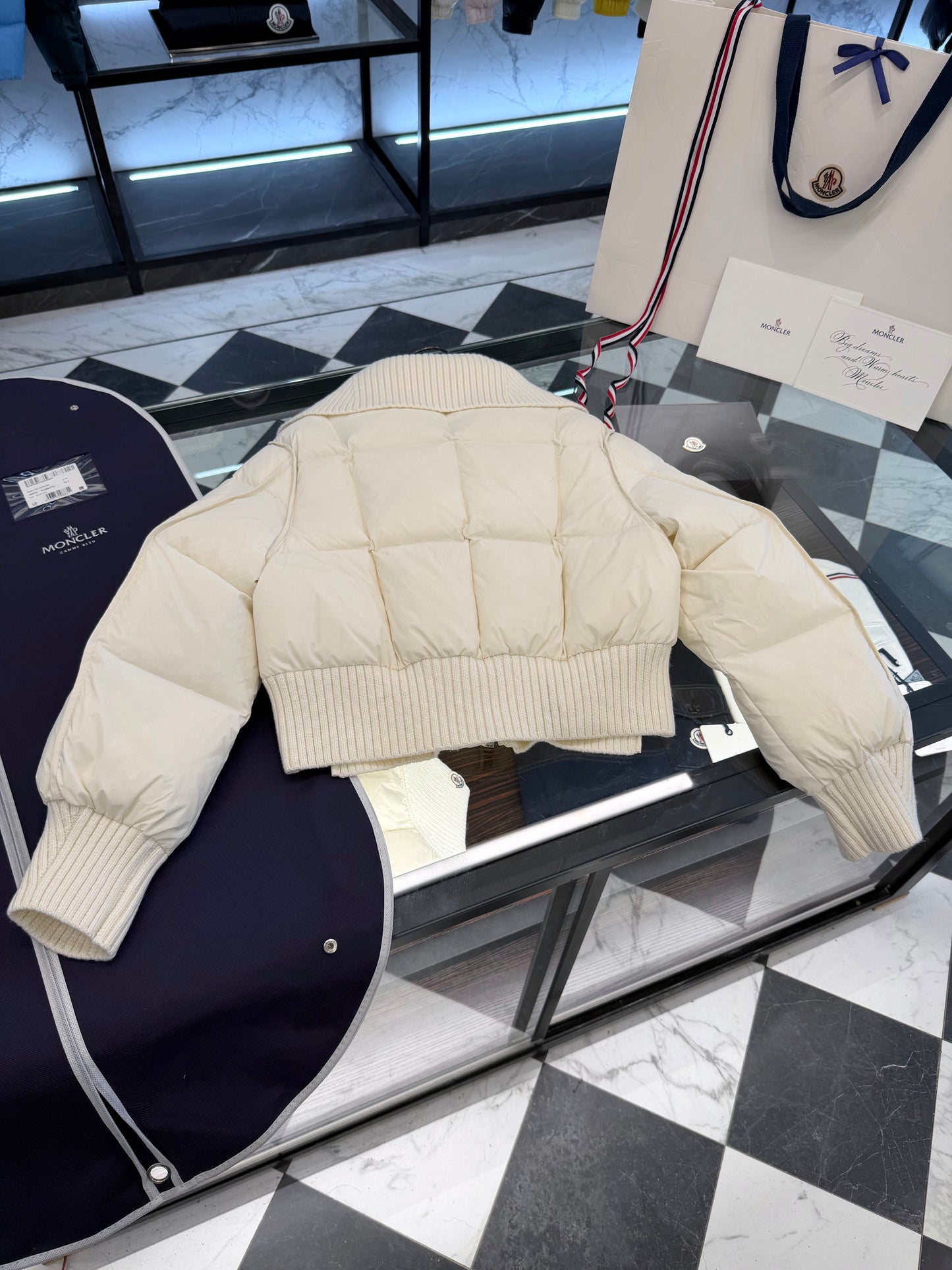 MONC JADEITE JACKET