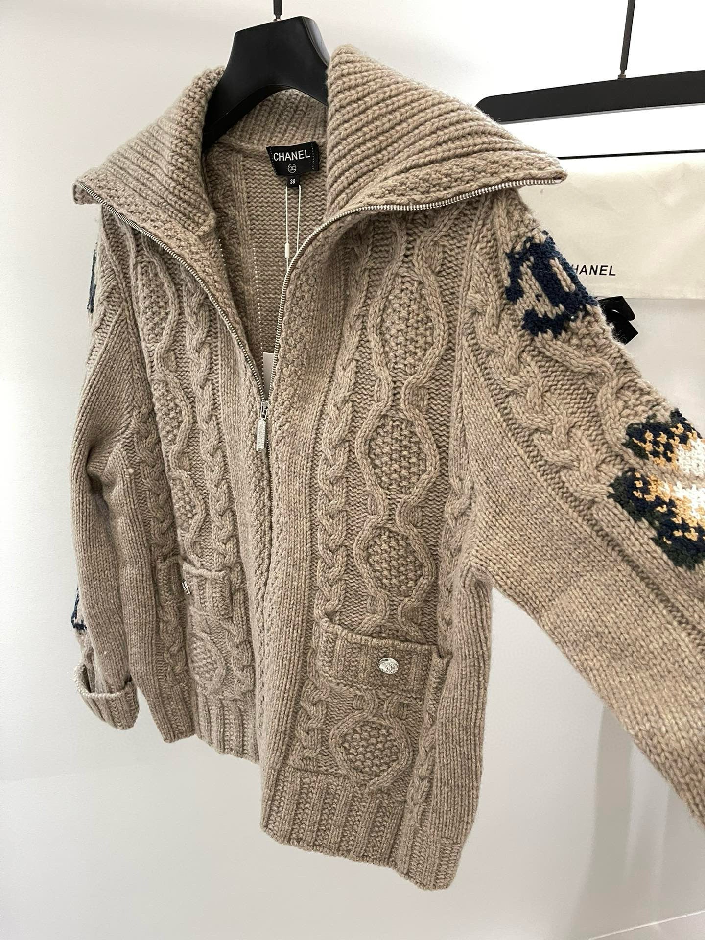 CC CARDIGAN
