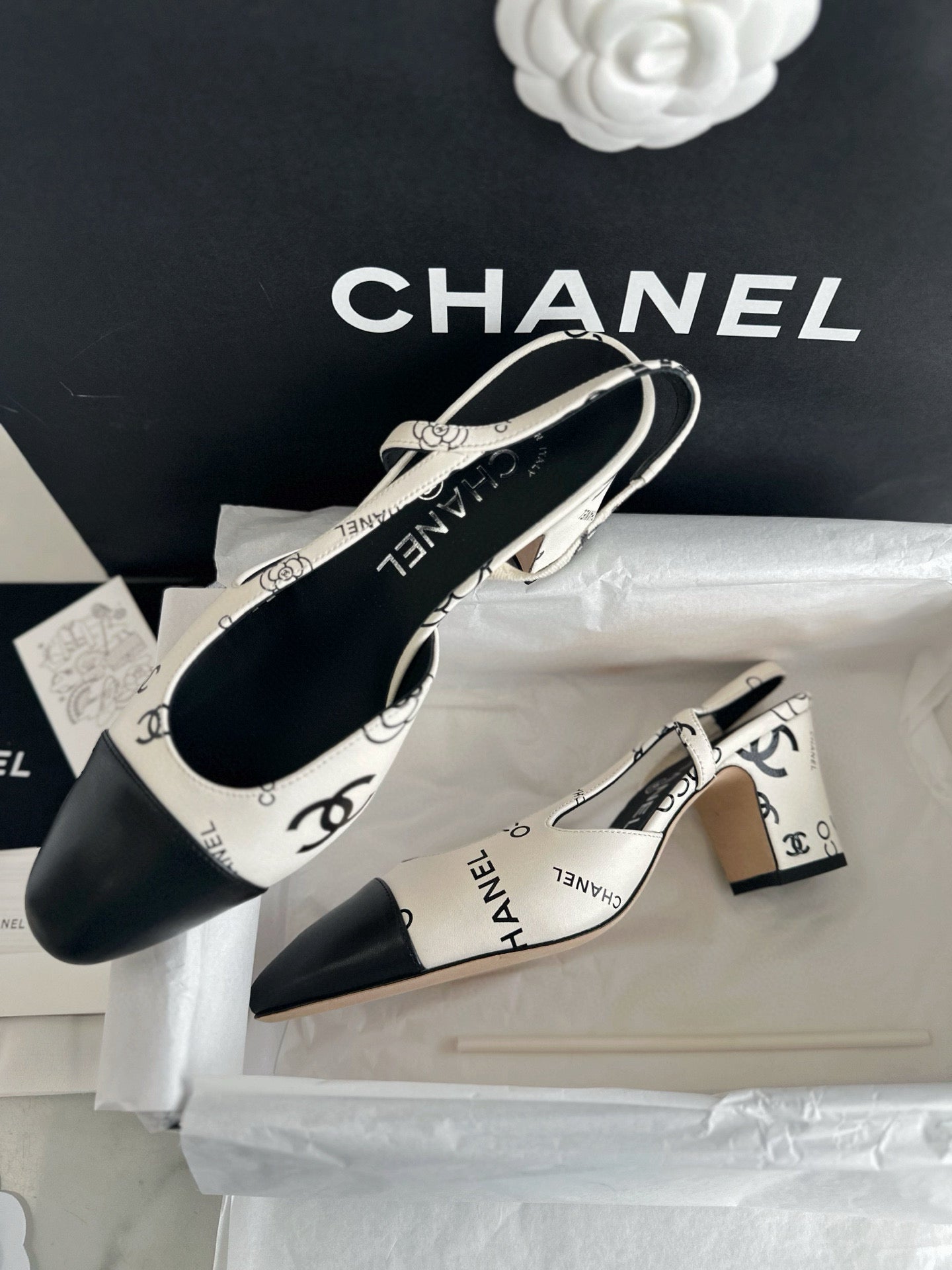 CC SLINGBACK HEELS