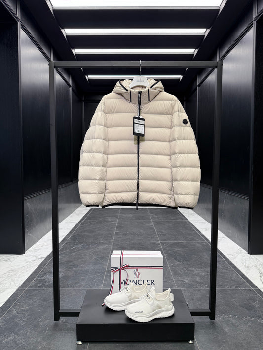 MONC JELUZ JACKET
