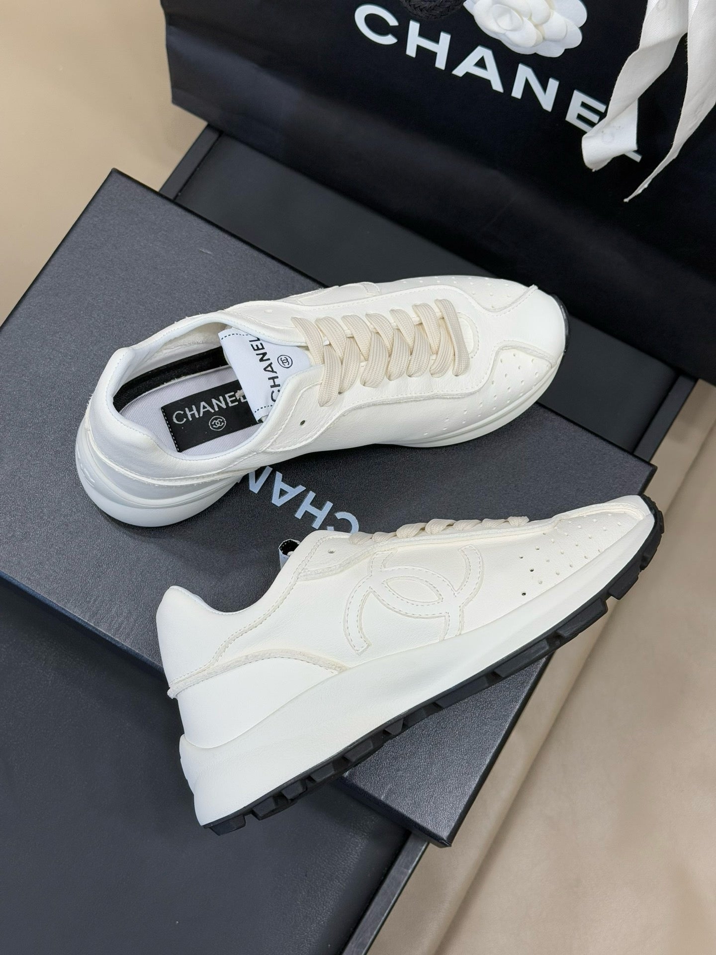 CC TRAINERS