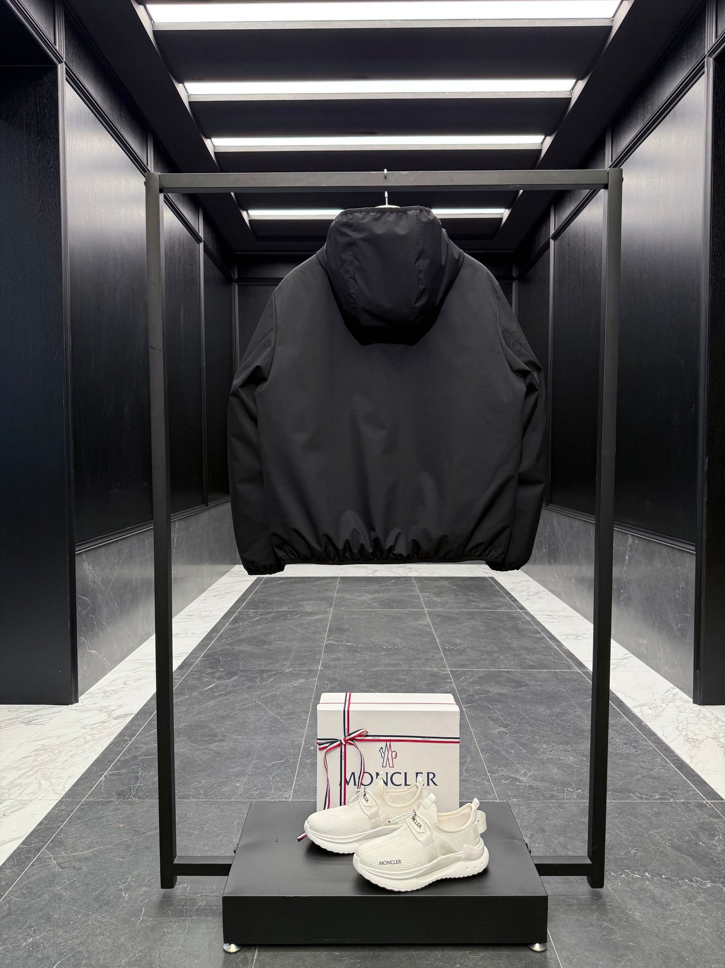 MONC POLSET JACKET