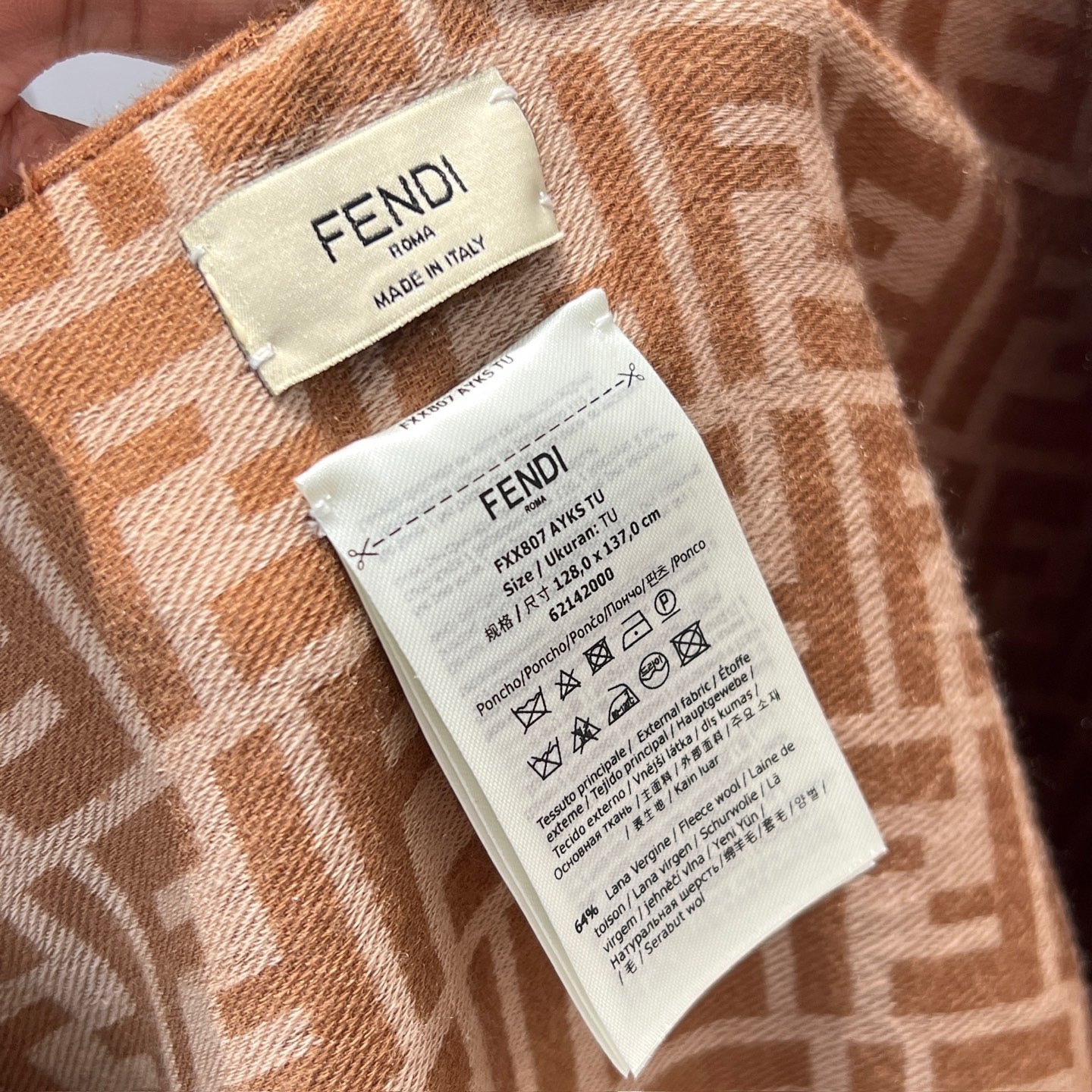 FEN PONCHO